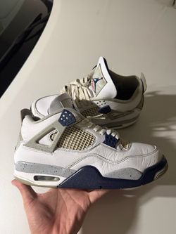Jordan’s 4s midnight navy 4s