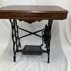 Sewing Machine Table 