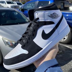 Jordan 1 Mid Diamond Shorts DS 100% Authentic