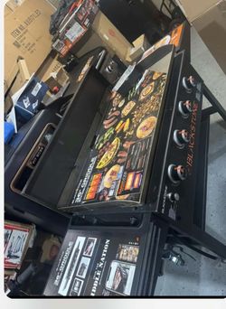 Griddle 36” blacktone con tapa  nueva