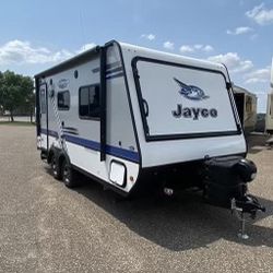 2019 Jayco Jay Feather Ultralight X19H