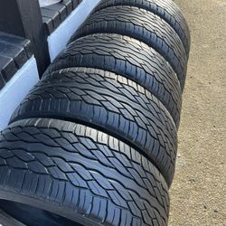5< 285/40R/22 Falken Tires 