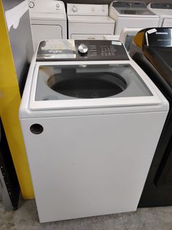 Lavadora blanca WHIRLPOOL