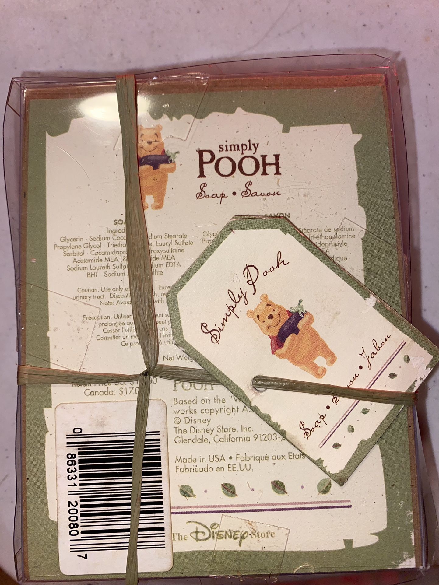 Small Simply Pooh 5 Winnie The Pooh Bear Soaps Yellow Green NIB Disney Store