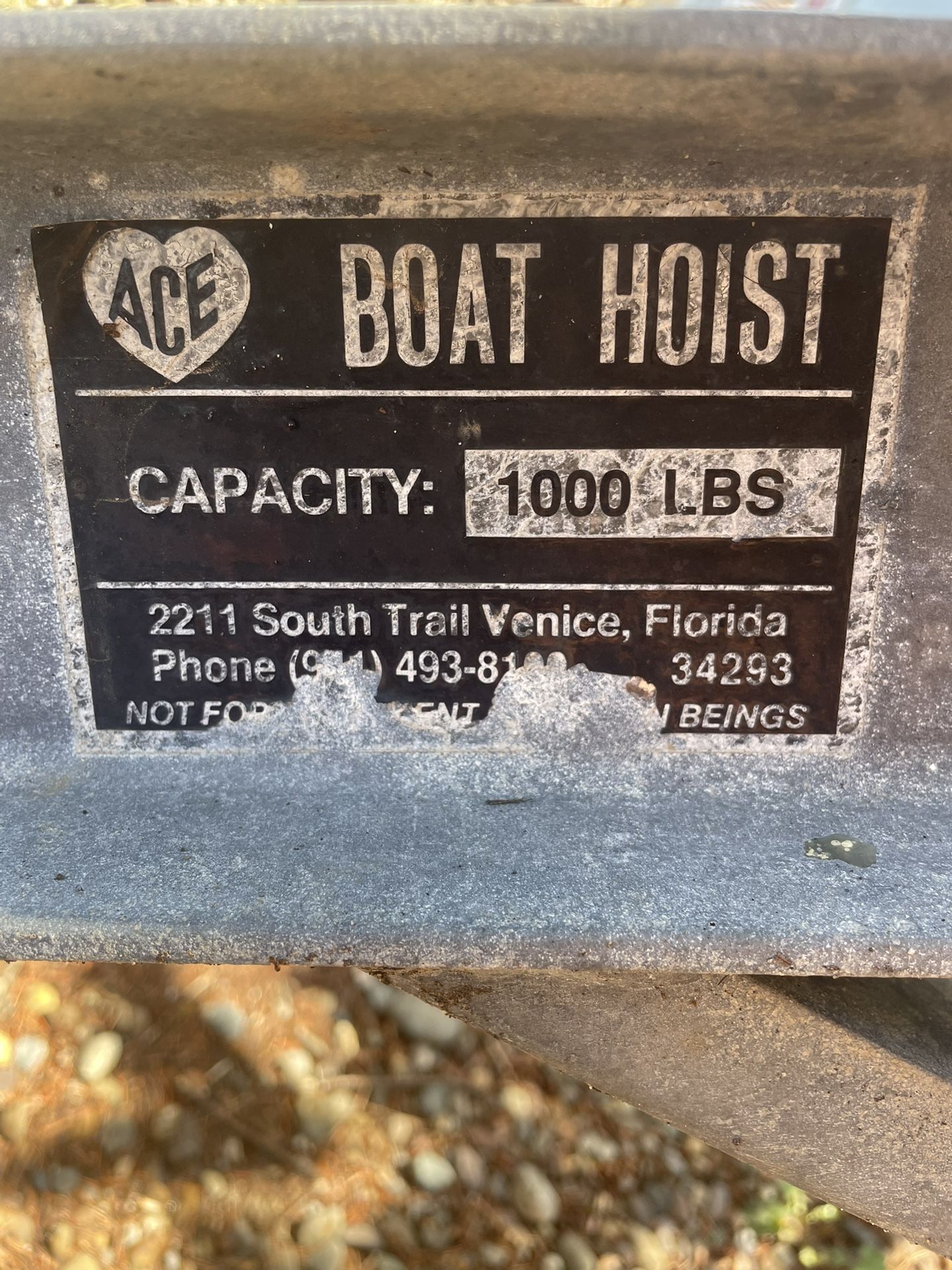 ACE Davit Lift