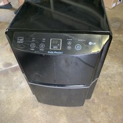 LG Dehumidifier 65 Pint