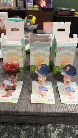 Pop Mart Dimoo By your side figures