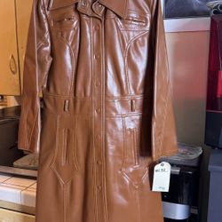 Brown  Leather Long Trench Coat with Collared Design 1970s