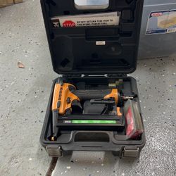 Bostitch Crown Stapler
