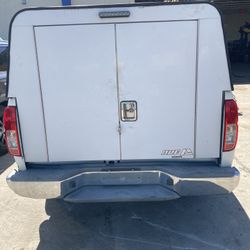 Shell Camper Nissan Frontier King Cab, Toyota Tacoma Acc,Ford Ranger, 63”Wide,72” Long With Aluminum Ramp,