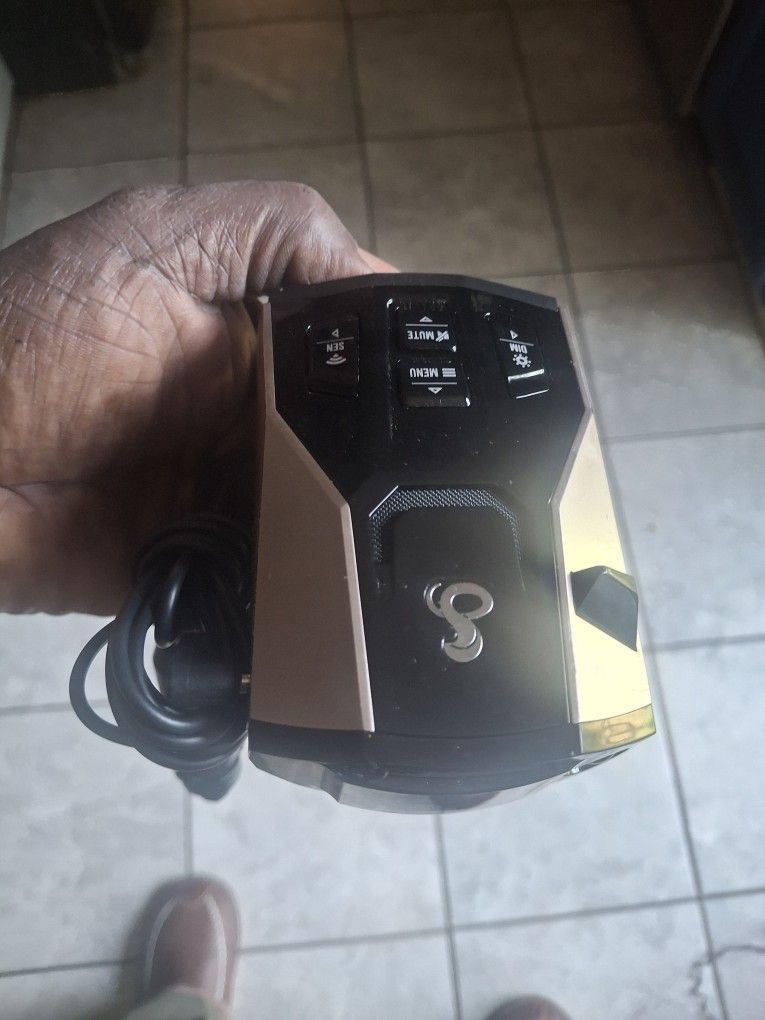 Cobra Radar Detector
