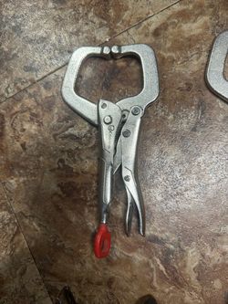 Milwaukee C-Clamps 6 “ Locking / Spring Clamps 14 pcs total