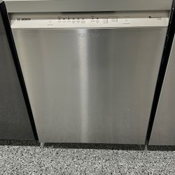Bosch 24” Dishwasher Pocket Handle Front Control New