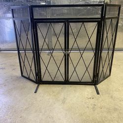 Fireplace screen
