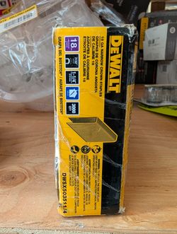 DEWALT 7/32 in. Crown x 1-1/4 in. 18-Gauge Glue Collated Construction Staples