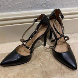 Woman High Heels Like New ($15 Each) 5 1/2 Size 