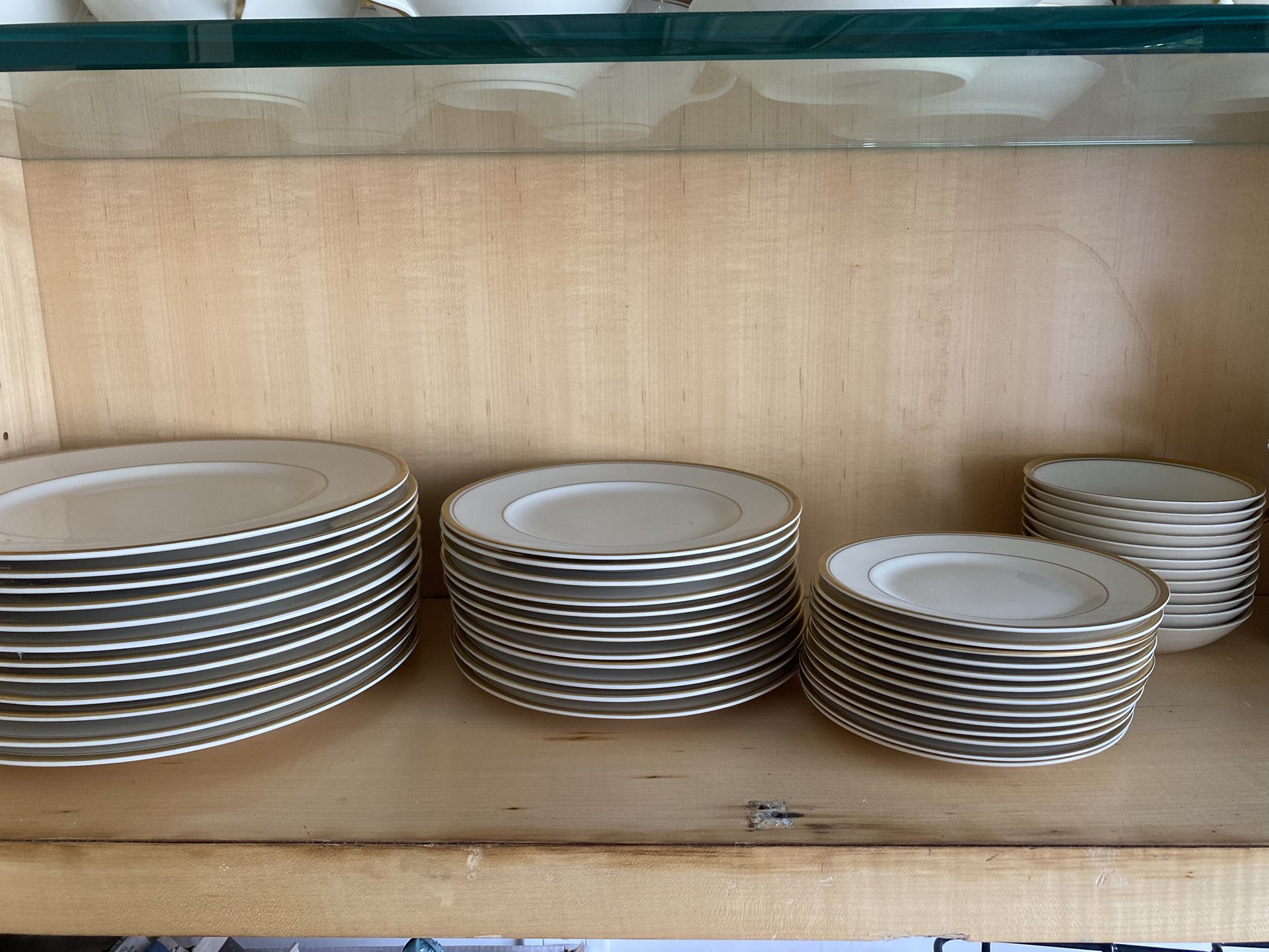 Elegant 65 Piece Old Ivory Syracuse OPCA China Set - Service For 12