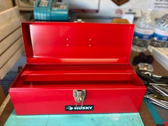 Husky Tool Box w/Tray