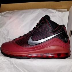 Lebron 7  "Christmas"