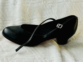 Women’s Black Leather Character Shoes