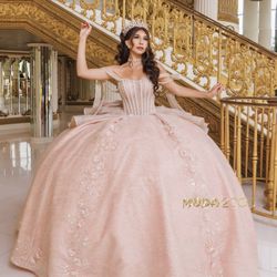 Used Moda 2000 Qunice Dress Size 8-10