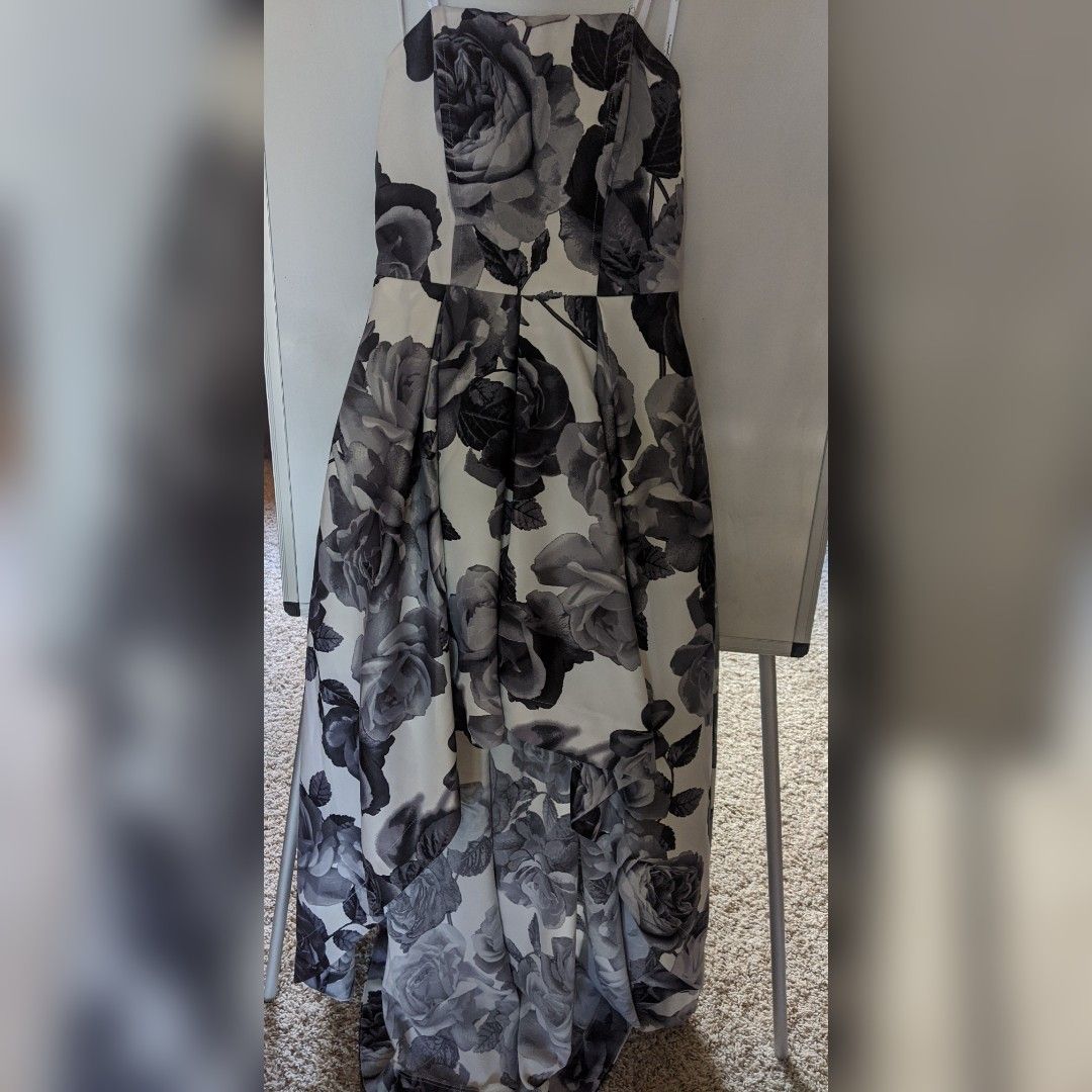 NWT Speechless Kendall Tube Dress