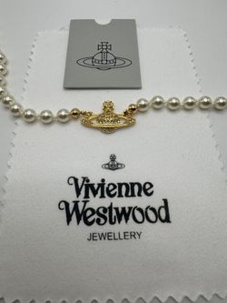 Vivienne Westwood Gold Pearl Saturn Bas Necklace