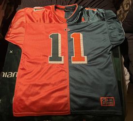 Vintage University of Miami Hurricanes jersey 🔥 Real throwback piece with iconic Miami colors. Hard to find, timeless style — a must-have for collect