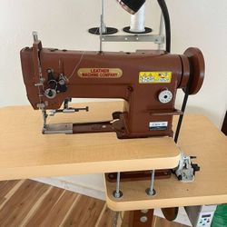 Cobra Class 26 Leather Sewing Machine W/EPS
