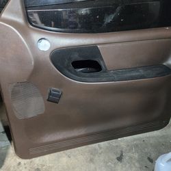 98-2011 Ford Ranger door panel