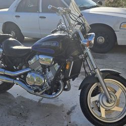 1997 Honda Vf750c magna