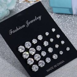 Earrings : Circle Zirconia 