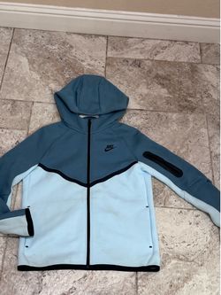 Nike tech kids XL