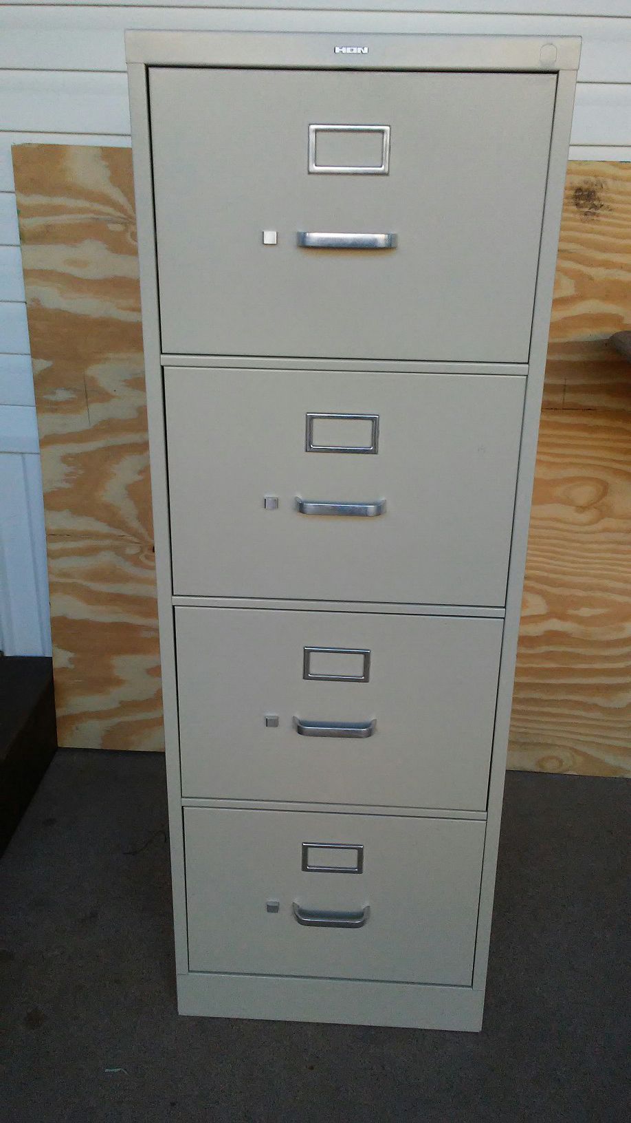 HON 4 drawers filing cabinet 310 Series vertical files o