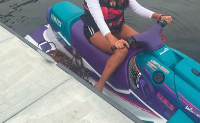 Wave runner/ Yamaha