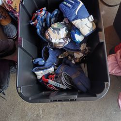 Kids Snow Gloves 5.00 Each Stop By