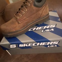 New Work Boots Size 10