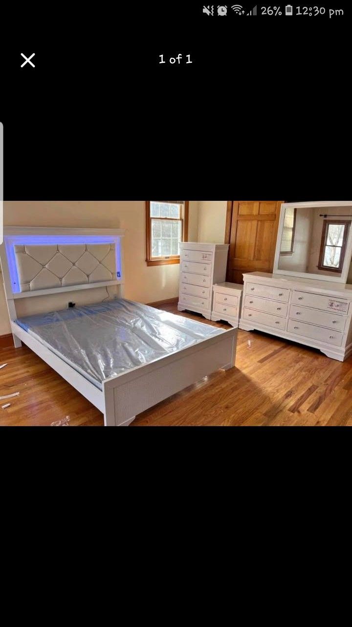 Brand New Complete Bedroom Set Are Available With Free Delivery