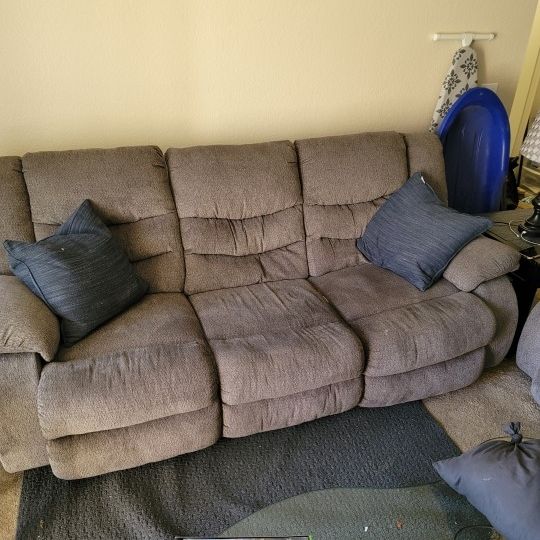 Recliner Sofa 