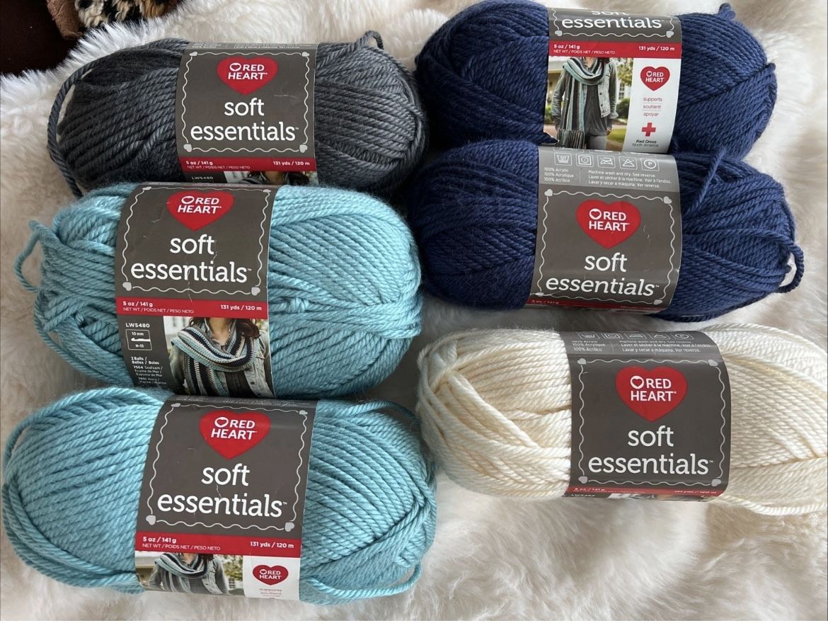 RED HEART Soft Essentials Yarn Crochet Kit 6 Skeins & Pattern Scarf Blue Stripes