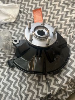 Mazda cx9 wheel hub