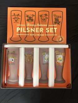Tommy Bahama Pilsner Set W/box