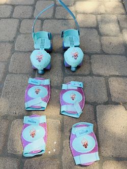 Frozen Roller Skate with Pad Set