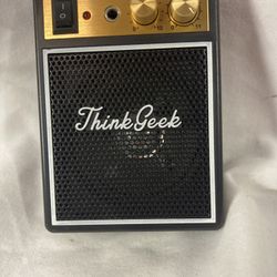 ThinkGeek Electronic Mini Music Sound Amplifier 