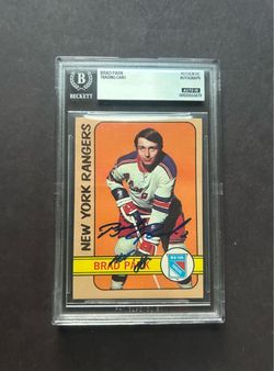 Vintage 1972 Topps #30 Brad Park w/ on card auto & HOF inscription.Negotiable