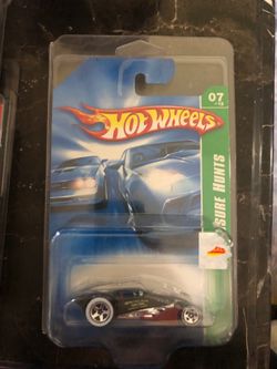 Hot wheels treasure hunts new $15