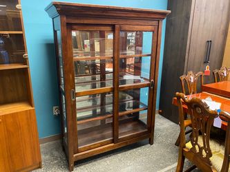 Cherry Finish Lighted Display Case w/ Sliding Doors
