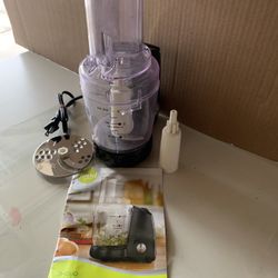 Food Network Signature Series Food Processor Mini Works Great With Instructions And Accessories 