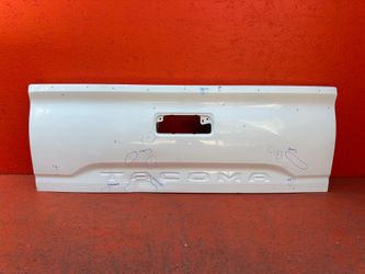 2016 2017 2018 2019 2020 2021 2022 2023 TOYOTA TACOMA TAILGATE SHELL PANEL OEM