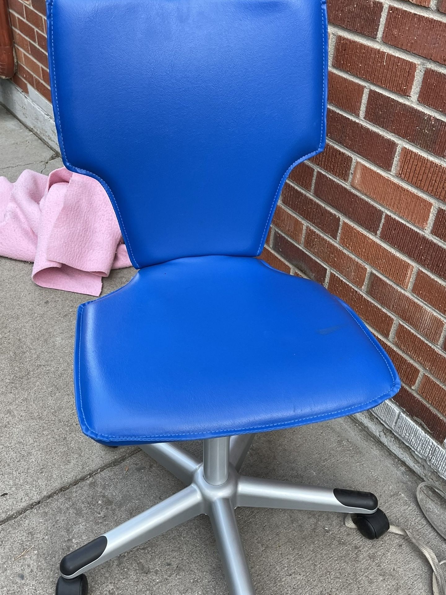 Office Chair For 30 Bucks Thorthon